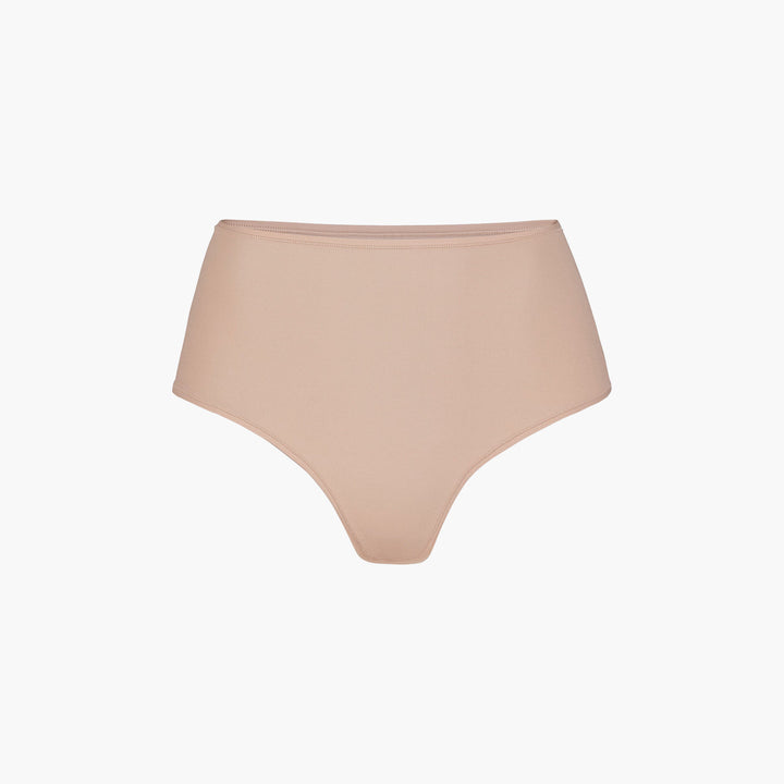 Hochgeschnittene Tanga