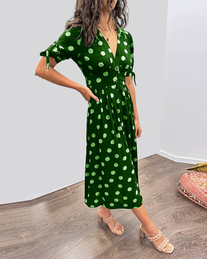 Selena | Kleid mit V-Ausschnitt und Polka Dots