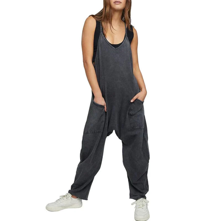 Aveline - Minimalistischer Jumpsuit