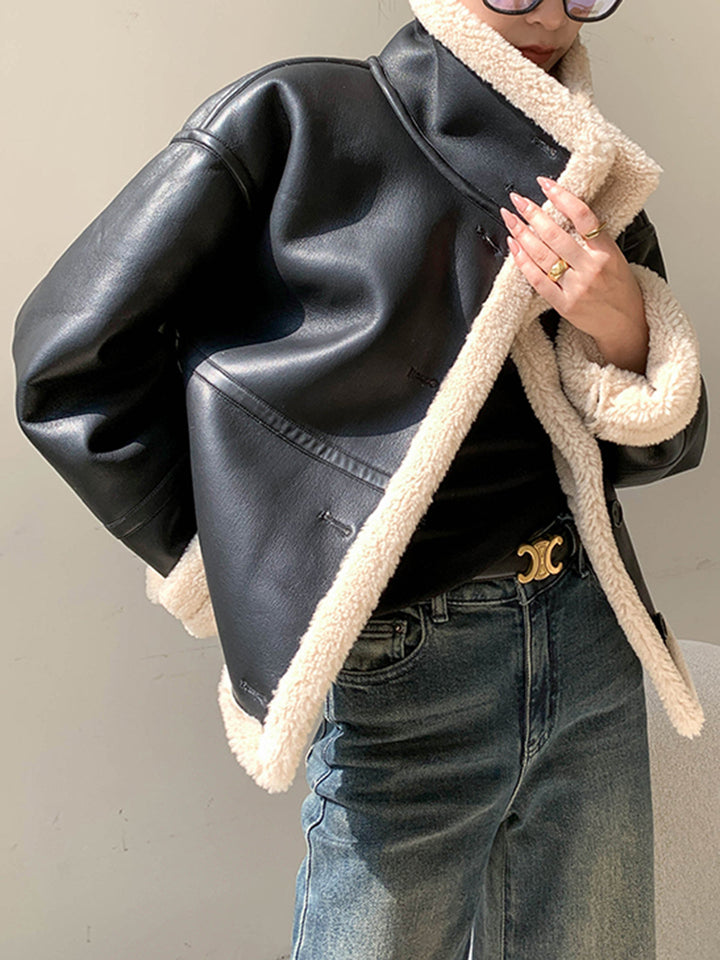 Fleecegefütterte Kunstlederjacke