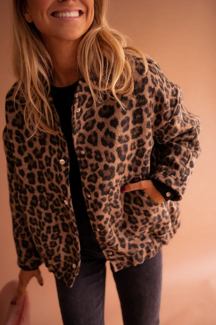 Daniela | Leopardenjacke für einen trendigen Look