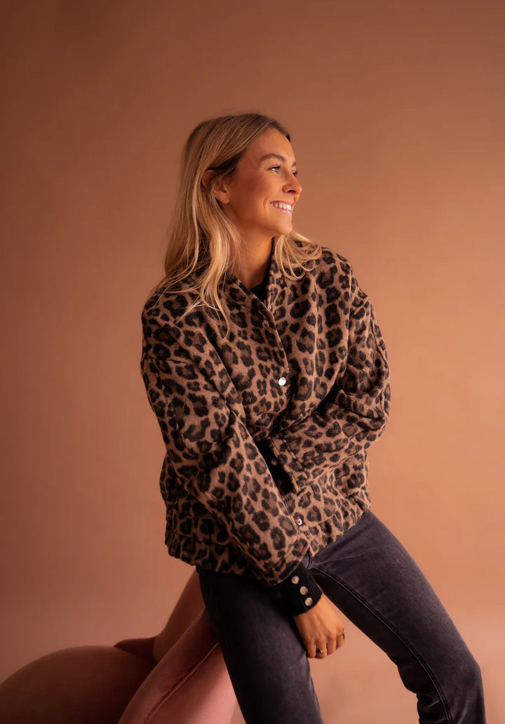 Daniela | Leopardenjacke für einen trendigen Look