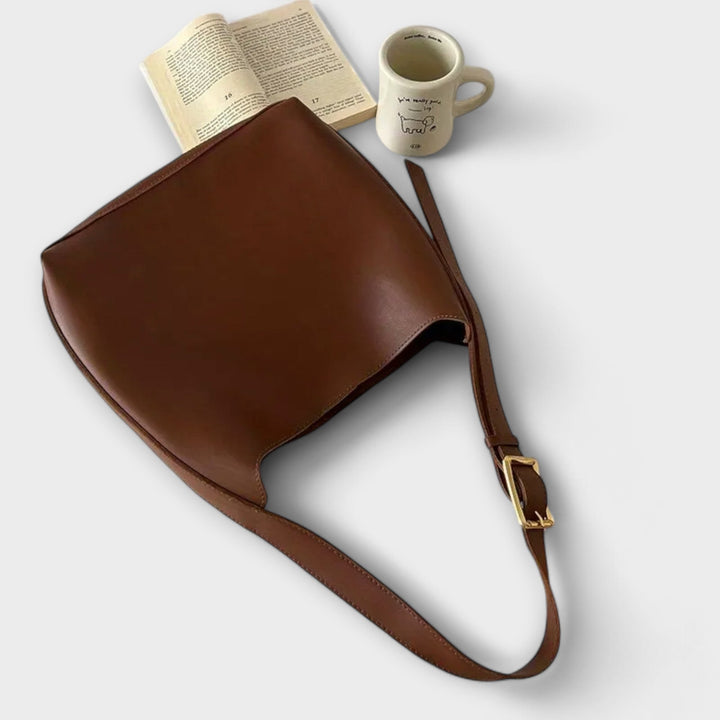 Flair. – Elegante Lederschultertasche